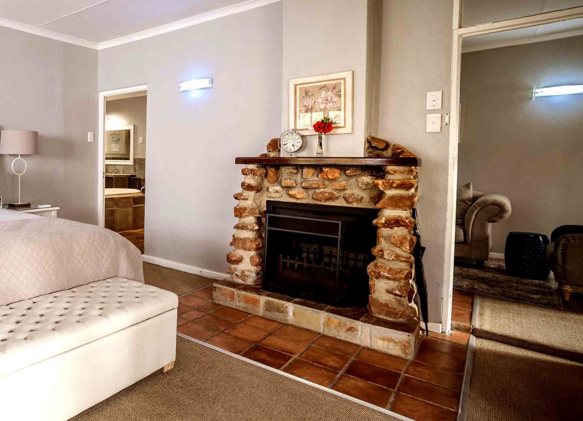 VIP Suite - Fireplace